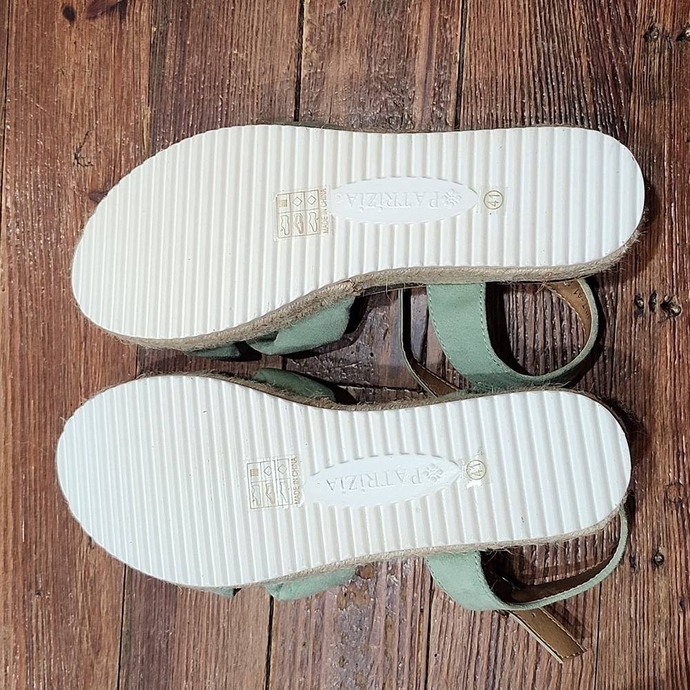 Madhuri Mint/Sage Green Platform Sandals By Patrizia Spring Step - Picture 5 of 6